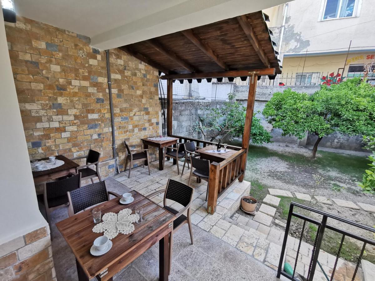 Bed and Breakfast Bujtina Valgent Берат Екстер'єр фото
