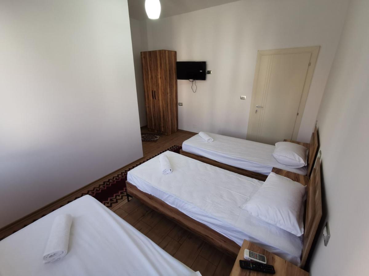 Bed and Breakfast Bujtina Valgent Берат Екстер'єр фото